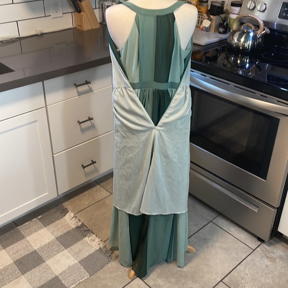 ModCloth xxs sheer overlay hi-low green color block halter gown w/ pockets EUC - Picture 11 of 13